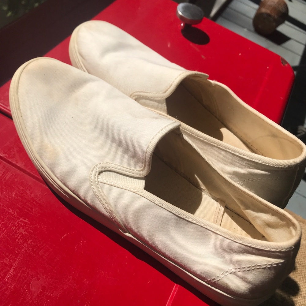 white canvas shoes